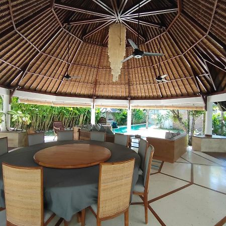 Taman Wana Seminyak Luxury Villas Exterior foto